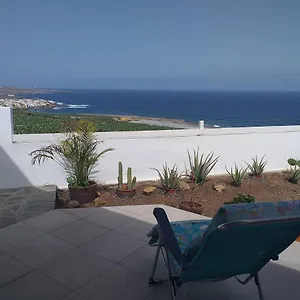 Pardelas, Mit Meer-, Küsten- Und Bergblick Im Grünen Norden Teneriffas Las Cruces (Canary)
